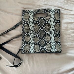 Leather bag